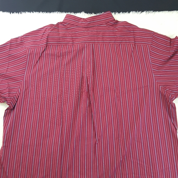 Roundtree & Yorke Silky Finish Stripe Dress Shirt - Picture 9 of 12